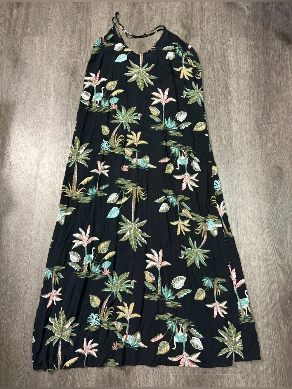 Old Navy Women’s XXL MAXI Dress Hawaiian Print Spaghetti Strap V-Neck Casual